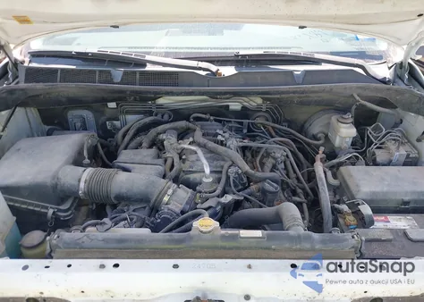 2012 Toyota Tundra Grade 4.6L V8 z USA, uszkodzony, nr VIN 5TFEM5F1XCX039312